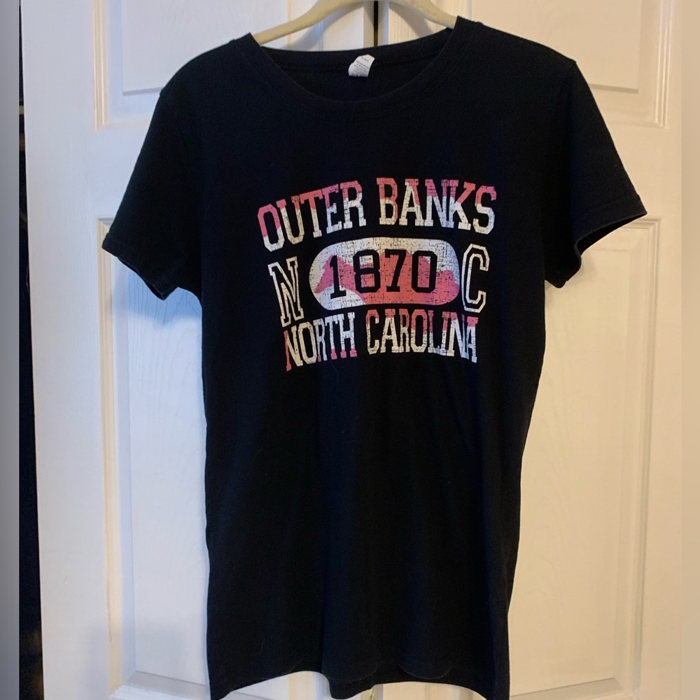 Outer Banks Womens Tshirt, XL, Good Condition